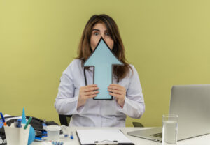 Break Free from Insurance Stress: Why Flat-Fee Doctors Are Changing Lives?